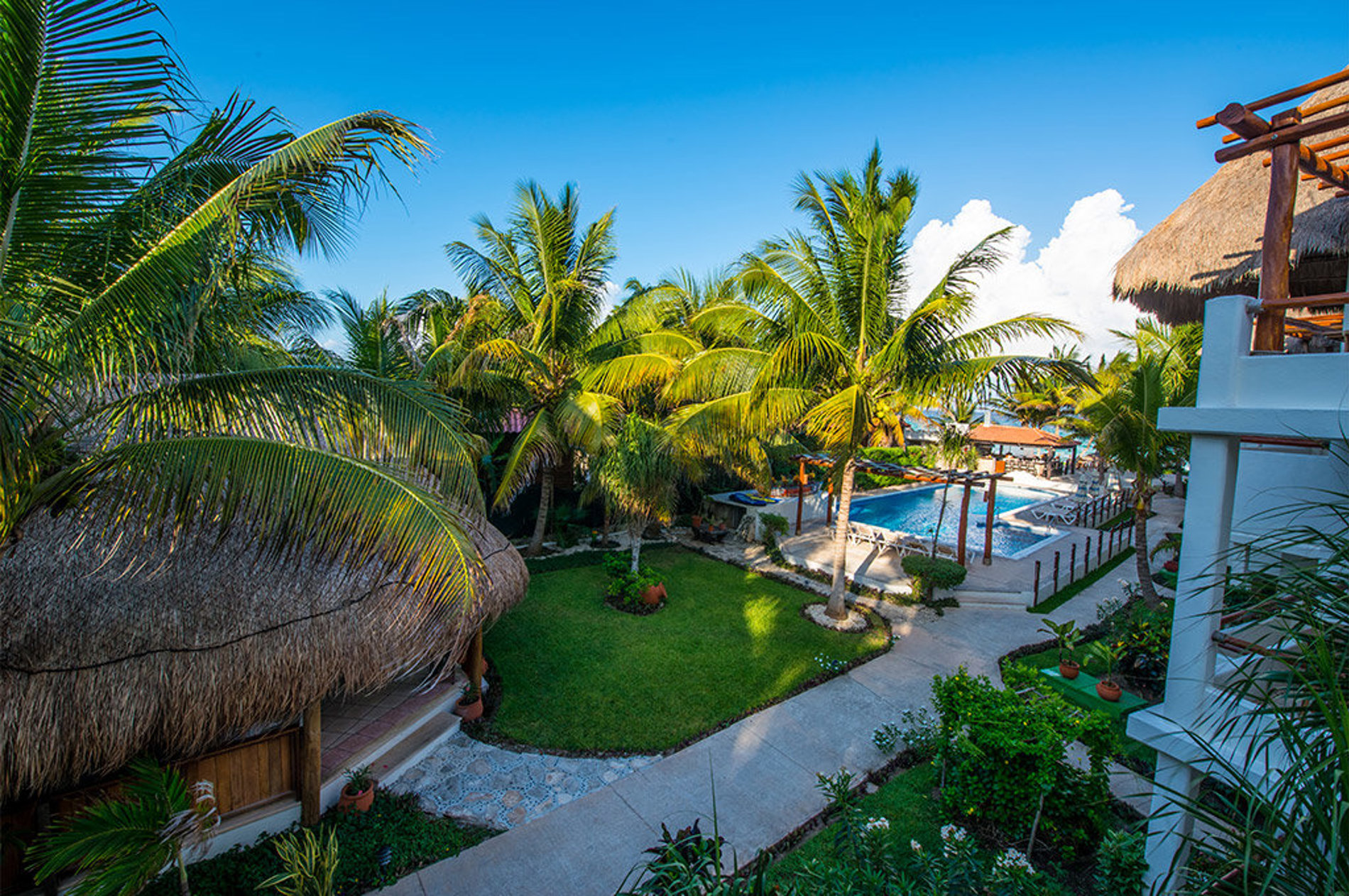 petit lafitte hotel playa del carmen